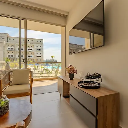 Baia Kristal Apartment *