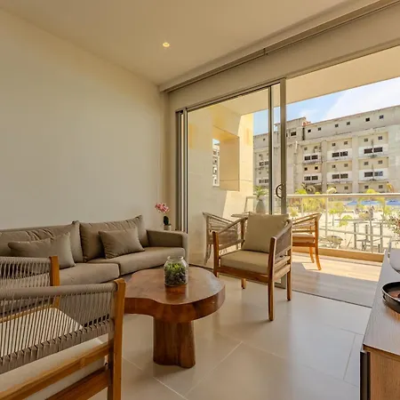 Baia Kristal Apartment *