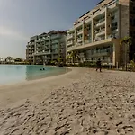 Baia Kristal Cartagena