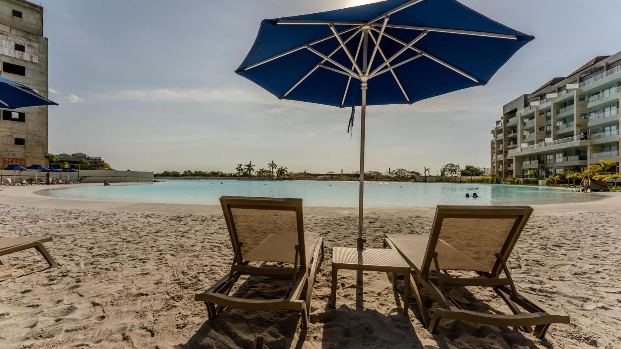 Baia Kristal, 2 * Cartagena